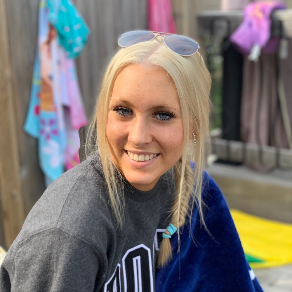Meet your Posher, Vanessa